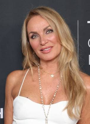 10 November 2025 - Beverly Hills, California - Eva Halina Rich . The 2025 Annual Paley Honors Fall Gala held at The Beverly Hilton. Beverly Hills USA - ZUMAa123 20251110_zaa_a123_100 Copyright: xADx