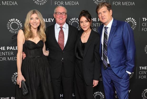 10 November 2025 - Beverly Hills, California - Sarah Chalke, John C. McGinley ,Christa Miller, Bill Lawrence. The 2025 Annual Paley Honors Fall Gala held at The Beverly Hilton. Beverly Hills USA - ZUMAa123 20251110_zaa_a123_106 Copyright: xADx