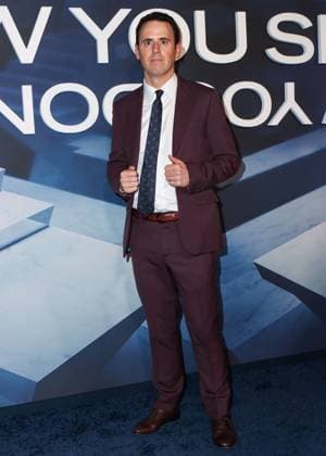 New York Premiere Of Lionsgate s Now You See Me: Now You Don t American mentalist, magician, and long-distance runner for marathons and ultramarathons Oz Pearlman arrives at the New York Premiere Of Lionsgate s Now You See Me: Now You Don t held at The Lighthouse at Chelsea Piers in Manhattan, New York City, New York, United States. The Lighthouse at Chelsea Piers, Manhattan, New York City, New York, USA New York United States  Copyright: xImagexPressxAgencyx originalFilename: collin-newyorkp251111_npNGi.jpg