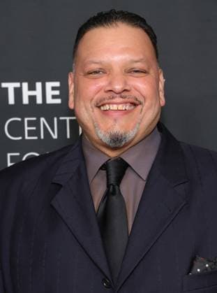 10 November 2025 - Beverly Hills, California - J. Anthony Pe a. The 2025 Annual Paley Honors Fall Gala held at The Beverly Hilton. Beverly Hills USA - ZUMAa123 20251110_zaa_a123_215 Copyright: xADx