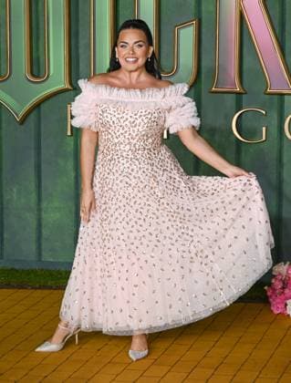Scarlett Moffat attends Wicked: For Good European Premiere at Cineworld Leicester Square in London, England. UK. Monday 10th November 2025 Copyright: xJamesxWarrenx adzj8115