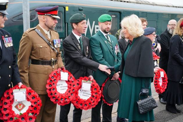 Queen Camilla attends Poppies to Paddington initiative Queen Camilla at London Paddington train station as part of the Great Western Railway Poppies to Paddington event to mark Armistice Day. Picture date: Tuesday November 11, 2025., Credit:Ben Birchall Avalon UK  Copyright: xBenxBirchallx xAvalonx 1051828397