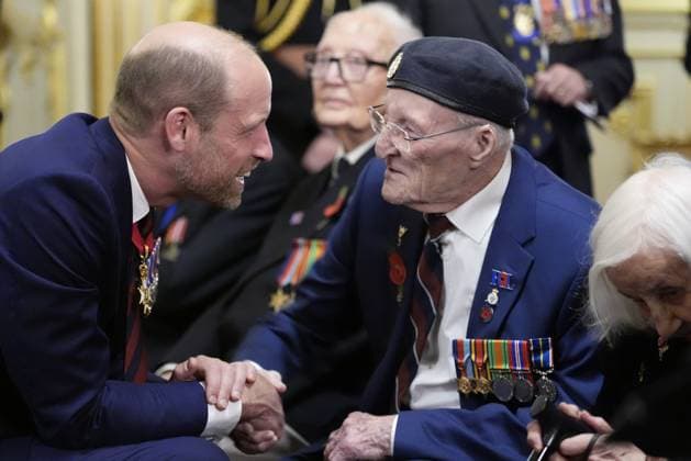 Royal reception for veterans at Windsor Castle The Prince of Wales and veteran Ron Gumbley at a reception for veterans who served in the Pacific during the Second World War, part of the commemorations marking the 80th anniversary of VJ Day, at Windsor Castle, Berkshire. Picture date: Tuesday November 11, 2025., Credit:Andrew Matthews Avalon UK, Windsor  Copyright: xAndrewxMatthewsx xAvalonx 1051874605