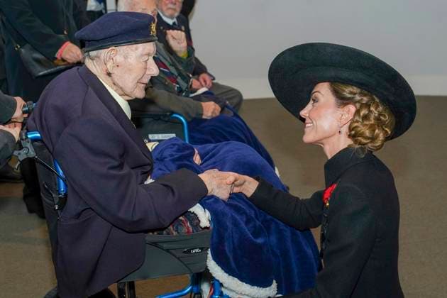 The Princess of Wales attends the Armistice Day Service of Remembrance at the National Memorial Arboretum The Princess of Wales attends the Armistice Day Service of Remembrance, at the National Memorial Arboretum, Burton-on-Trent, East Staffordshire, UK on the 11th November, 2025. Picture by Arthur Edwards WPA-Pool Burton-on-Trent National Memorial Arboretum East Staffordshire United Kingdom 