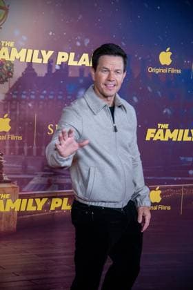 The Family Plan 2 World Premiere - Arrivals LONDON, UNITED KINGDOM - NOVEMBER 11: Mark Wahlberg attends The Family Plan 2 World Premiere at the Curzon Mayfair on November 11, 2025 Loredana Sangiuliano Anadolu London United Kingdom. Editorial use only. Please get in touch for any other usage.  Copyright: x2025xAnadoluxLoredanaxSangiulianox