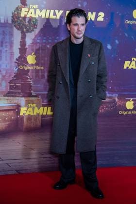 The Family Plan 2 World Premiere - Arrivals LONDON, UNITED KINGDOM - NOVEMBER 11: Kit Harington attends The Family Plan 2 World Premiere at the Curzon Mayfair on November 11, 2025 Loredana Sangiuliano Anadolu London United Kingdom. Editorial use only. Please get in touch for any other usage.  Copyright: x2025xAnadoluxLoredanaxSangiulianox