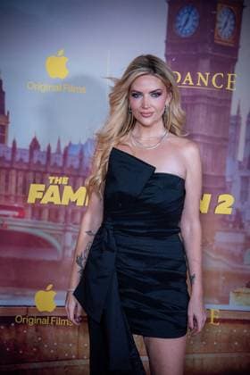The Family Plan 2 World Premiere - Arrivals LONDON, UNITED KINGDOM - NOVEMBER 11: Sarah Nicole Landry attends The Family Plan 2 World Premiere at the Curzon Mayfair on November 11, 2025. Loredana Sangiuliano Anadolu London United Kingdom. Editorial use only. Please get in touch for any other usage.  Copyright: x2025xAnadoluxLoredanaxSangiulianox