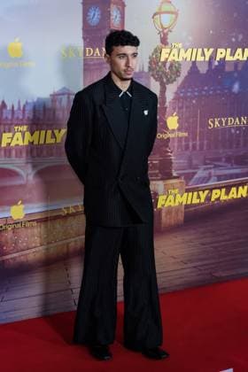 November 11, 2025, London, England, United Kingdom: REDA ELAZOUAR attends the World Premiere of The Family Plan 2 at Curzon Mayfair in London. London United Kingdom - ZUMAs371 20251111_zip_s371_018 Copyright: xWiktorxSzymanowiczx