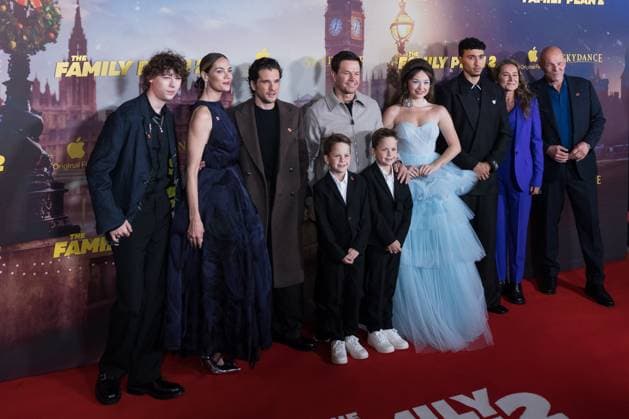 November 11, 2025, London, England, United Kingdom: (L-R) VAN CROSBY, MICHELLE MONAGHAN, KIT HARINGTON, THEODORE LINDSAY, MARK WAHLBERG, PETER LINDSAY, ZOE COLLETTI, REDA ELAZOUAR, SIDSE BABETT KNUDSEN and SIMON CELLAN JONES attend the World Premiere of The Family Plan 2 at Curzon Mayfair in London. London United Kingdom - ZUMAs371 20251111_zip_s371_075 Copyright: xWiktorxSzymanowiczx