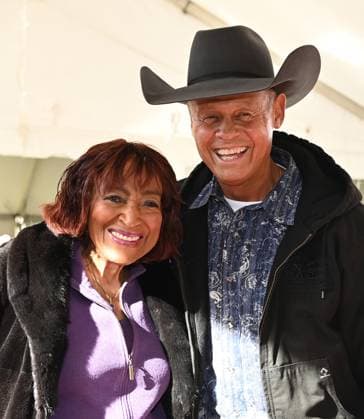 2025 Music City Walk of Fame Induction Ceremony Rozene Cohran and Neil McCoy at the 2025 Music City Walk of Fame Induction Ceremony held at Music City Walk of Fame Park on November 11, 2025 in Nashville, TN Nashville Music City Walk of Fame Park Tennessee USA Copyright: xTammiexArroyox xAFF-USA.comx