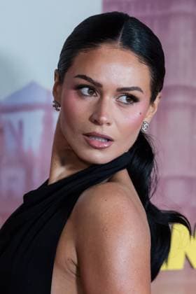 November 11, 2025, London, England, United Kingdom: OLIVIA HAWKINS attends the World Premiere of The Family Plan 2 at Curzon Mayfair in London. London United Kingdom - ZUMAs371 20251111_zip_s371_002 Copyright: xWiktorxSzymanowiczx