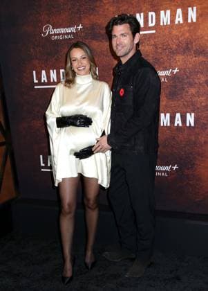 Paramount+ s Landman Season 2 Premiere Kayla Wallace and Kevin McGarry attending Paramount+ s Landman Season 2 Premiere held at Alice Tully Hall on November 11, 2025 in New York City, NY New York City Alice Tully Hall NY USA Copyright: xStevenxBergman AFF-USA.COMx