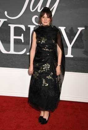 LOS ANGELES, CA- NOVEMBER 11: Emily Mortimer at the Los Angeles premiere of Netflix s Jay Kelly at The Egyptian Theatre Hollywood on November 11, 2025 in Los Angeles, California. Copyright: xJeffreyxMayerx