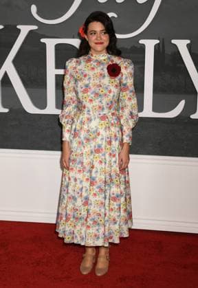 LOS ANGELES, CA- NOVEMBER 11: Grace Edwards at the Los Angeles premiere of Netflix s Jay Kelly at The Egyptian Theatre Hollywood on November 11, 2025 in Los Angeles, California. Copyright: xJeffreyxMayerx