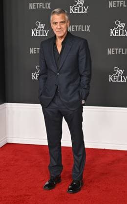 ˜Jay Kelly™ LA Premiere George Clooney arriving to the Los Angeles premiere of Jay Kelly at the Egyptian Theatre on November 11, 2025 in Hollywood, Ca. Hollywood Egyptian Theatre California USA Copyright: xLisaxOConnor xAFF-USA.COMx