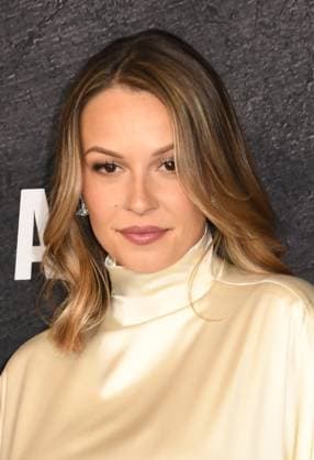 NEW YORK, NY - NOVEMBER 11: Kayla Wallace at the Paramount+ Original season 2 premiere of Landman on November 11, 2025 at Alice Tully Hall in New York City. Copyright: xMediaPunchx
