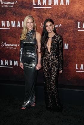 11 November 2025 New York, New York Ali Larter, Demi Moore Landman Season Two New York Premiere held at Alice Tully Hall Photo Credit Christopher Smith AdMedia 450538 2025 11 11 New York New York United States  Copyright: xAdMediax STAR_450538_056