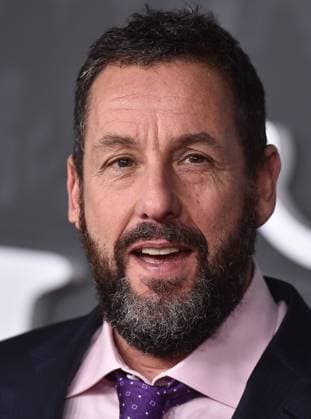 ˜Jay Kelly™ LA Premiere Adam Sandler arriving to the Los Angeles premiere of Jay Kelly at the Egyptian Theatre on November 11, 2025 in Hollywood, Ca. LISA OConnor AFF-USA.COM Hollywood Egyptian Theatre California USA Copyright: xLISAxOConnor xAFF-USA.COMx