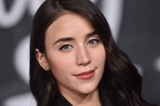 ˜Jay Kelly™ LA Premiere Caylee Cowan arriving to the Los Angeles premiere of Jay Kelly at the Egyptian Theatre on November 11, 2025 in Hollywood, Ca. LISA OConnor AFF-USA.COM Hollywood Egyptian Theatre California USA Copyright: xLISAxOConnor xAFF-USA.COMx