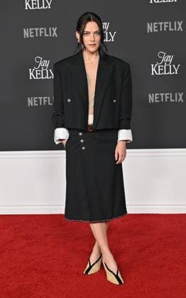 ˜Jay Kelly™ LA Premiere Riley Keough arriving to the Los Angeles premiere of Jay Kelly at the Egyptian Theatre on November 11, 2025 in Hollywood, Ca. LISA OConnor AFF-USA.COM Hollywood Egyptian Theatre California USA Copyright: xLISAxOConnor xAFF-USA.COMx