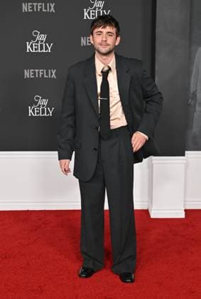 ˜Jay Kelly™ LA Premiere Charlie Rowe arriving to the Los Angeles premiere of Jay Kelly at the Egyptian Theatre on November 11, 2025 in Hollywood, Ca. LISA OConnor AFF-USA.COM Hollywood Egyptian Theatre California USA Copyright: xLISAxOConnor xAFF-USA.COMx