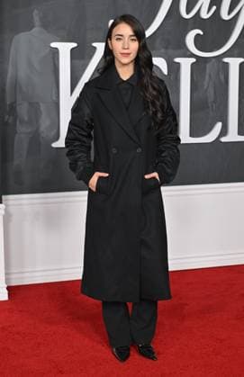˜Jay Kelly™ LA Premiere Caylee Cowan arriving to the Los Angeles premiere of Jay Kelly at the Egyptian Theatre on November 11, 2025 in Hollywood, Ca. LISA OConnor AFF-USA.COM Hollywood Egyptian Theatre California USA Copyright: xLISAxOConnor xAFF-USA.COMx