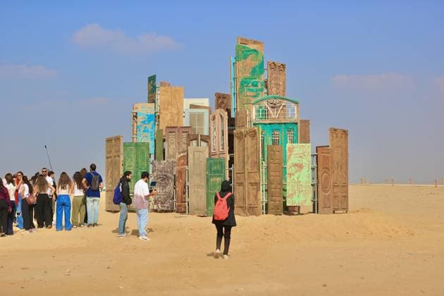 Contemporary Art Exhibition in Giza Pyramids GIZA, EGYPT - NOVEMBER 11: A view from the Forever Is Now contemporary art exhibition held near the Pyramids of Giza in Egypt on November 11, 2025. Featuring artists from different countries, the exhibition will continue to welcome visitors until December 6. Fareed Kotb Anadolu Giza Egypt. Editorial use only. Please get in touch for any other usage.  Copyright: x2025xAnadoluxFareedxKotbx