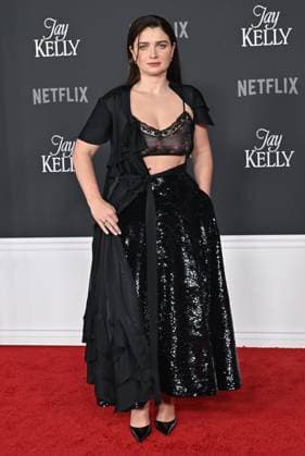 ˜Jay Kelly™ LA Premiere Eve Hewson arriving to the Los Angeles premiere of Jay Kelly at the Egyptian Theatre on November 11, 2025 in Hollywood, Ca. LISA OConnor AFF-USA.COM Hollywood Egyptian Theatre California USA Copyright: xLISAxOConnor xAFF-USA.COMx