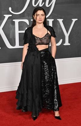 ˜Jay Kelly™ LA Premiere Eve Hewson arriving to the Los Angeles premiere of Jay Kelly at the Egyptian Theatre on November 11, 2025 in Hollywood, Ca. LISA OConnor AFF-USA.COM Hollywood Egyptian Theatre California USA Copyright: xLISAxOConnor xAFF-USA.COMx