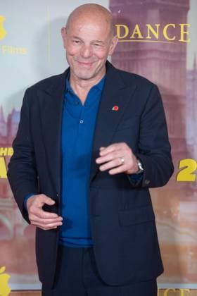 The Family Plan 2 World Premiere Arrivals at Curzon Mayfair, London, UK Director Simon Cellan Jones attends The Family Plan 2 World Premiere at Curzon Mayfair, London, England, UK on Tuesday 11 November, 2025., Credit:Justin Ng Avalon UK, England, London, Curzon Mayfair Copyright: xJustinxNgx xAvalonx 1051890839