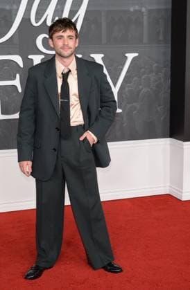 Jay Kelly LA Premiere - Los Angeles, USA LOS ANGELES, USA. November 11, 2025: Charlie Rowe at the LA premiere for Netflix s Jay Kelly at the Egyptian Theatre. Los Angeles CA USA  Copyright: xPaulxSmith Featureflashx