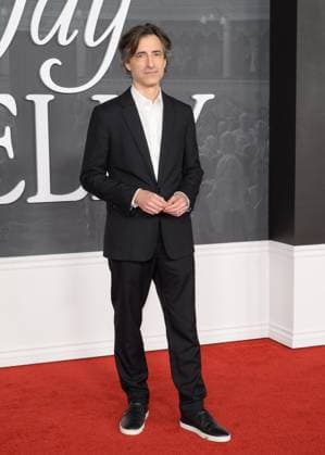 Jay Kelly LA Premiere - Los Angeles, USA LOS ANGELES, USA. November 11, 2025: Noah Baumbach at the LA premiere for Netflix s Jay Kelly at the Egyptian Theatre. Los Angeles CA USA  Copyright: xPaulxSmith Featureflashx