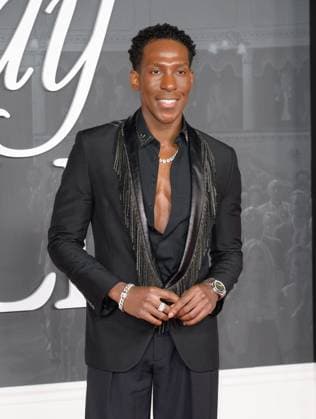 Jay Kelly LA Premiere - Los Angeles, USA LOS ANGELES, USA. November 11, 2025: Joshua Uduma at the LA premiere for Netflix s Jay Kelly at the Egyptian Theatre. Los Angeles CA USA  Copyright: xPaulxSmith Featureflashx