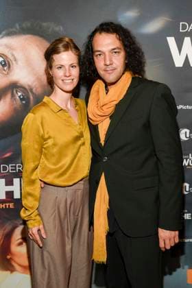 abb Toni Maria Anschütz and Enis Rotthoff on the red carpet at the Berlin premiere of the movie DAS LEBEN DER WÜNSCHE WUENSCHE at UCI East Side Gallery Berlin, on 11 11 2025 in Berlin Berlin Germany