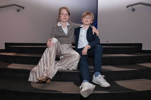 11 11 2025, Luise Landau and Anton Landau at the premiere of Das Leben Der Wünsche, UCI East Side Gallery, Berlin, Berlin