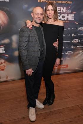 11 11 2025, Jürgen Vogel and Natalia Belitski at the premiere of Das Leben Der Wünsche, UCI East Side Gallery, Berlin, Berlin