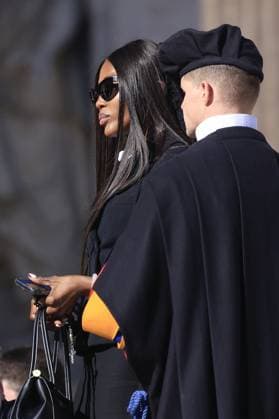 British actress and top model Naomi Campbell in Vatican VATICAN CITY, VATICAN - NOVEMBER 12: British actress and top model Naomi Campbell waits to greet Pope Leo XIV (not seen) at the end of his audience in St Peter s Square at the Vatican, Vatican City on November 12, 2025. Riccardo De Luca Anadolu Vatican City Vatican. Editorial use only. Please get in touch for any other usage.  Copyright: x2025xAnadoluxRiccardoxDexLucax