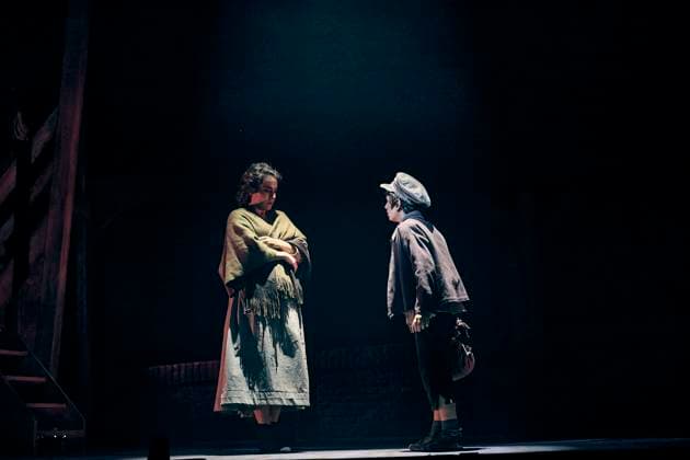 Graphic pass of the musical Oliver Twist at Teatro La Latina Graphic pass of the musical Oliver Twist, at Teatro La Latina, on November 12, 2025, in Madrid Spain This version of Oliver Twist is the musical of the forgotten children, of those who have no one to watch over them, of those who are around us with their pain and sadness and who tend to go unnoticed 12 NOVEMBER 2025 GRAPHIC PASS OLIVER TWIST MADRID TEATRO LA LATINA MUSICAL Jesús Hellí Madrid Madrid Madrid Espana  Copyright: xJesusxHellinx 7096870