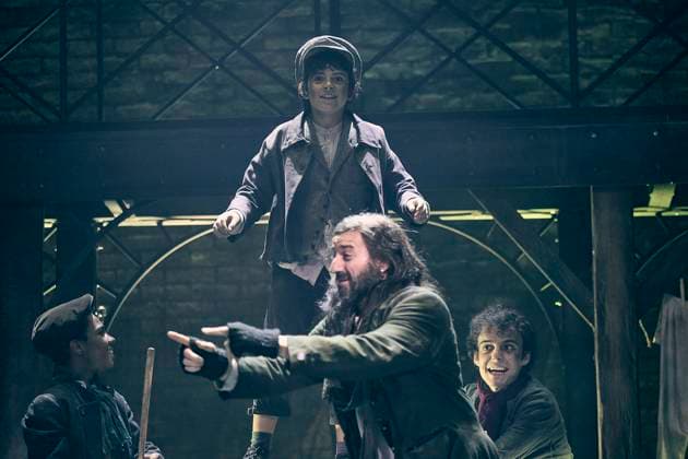 Graphic pass of the musical Oliver Twist at Teatro La Latina Graphic pass of the musical Oliver Twist, at Teatro La Latina, on November 12, 2025, in Madrid Spain This version of Oliver Twist is the musical of the forgotten children, of those who have no one to watch over them, of those who are around us with their pain and sadness and who tend to go unnoticed 12 NOVEMBER 2025 GRAPHIC PASS OLIVER TWIST MADRID TEATRO LA LATINA MUSICAL Jesús Hellí Madrid Madrid Madrid Espana  Copyright: xJesusxHellinx 7096850
