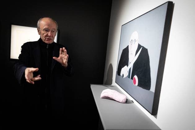 Exhibition of Philippe Geluck - Paris AJ Portrait of Philippe Geluck during the opening of the exhibition (vernissage) of Philippe Geluck, author of the comic book (Bande dessinee, BD, Livre) strip Le Chat at the Maillol Museum in Paris, France on November 12, 2025. Photo by Alexis Jumeau ABACAPRESS.COM Paris France  Copyright: xJumeauxAlexis ABACAx