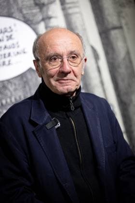 Exhibition of Philippe Geluck - Paris AJ Close up portrait of Philippe Geluck during the opening of the exhibition (vernissage) of Philippe Geluck, author of the comic book (Bande dessinee, BD, Livre) strip Le Chat at the Maillol Museum in Paris, France on November 12, 2025. Photo by Alexis Jumeau ABACAPRESS.COM Paris France  Copyright: xJumeauxAlexis ABACAx