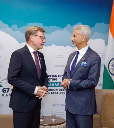 RECORD DATE NOT STATED External Affairs Minister S. Jaishankar meets German Foreign Minister Johann Wadephul for the G7 Foreign Ministers meet Niagara Region, Nov 12 (ANI): External Affairs Minister S. Jaishankar meets German Foreign Minister Johann Wadephul for the G7 Foreign Ministers meet, on Wednesday. (@DrSJaishankar ANI Photo) Niagara region Ontario Canada Copyright: xANIx ANI_20251112048