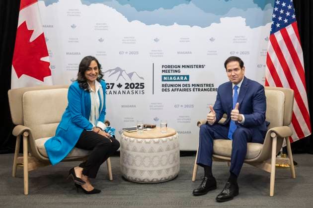 November 12, 2025, Niagara-On-The-Lake, On, Canada: Foreign Affairs Minister Anita Anand, left, and U.S. Secretary of State Marco Rubio take part in a bilateral meeting during the G7 Foreign Ministers Meeting in Niagara-on-the-Lake, Ont., on Wednesday, Nov. 12, 2025. Niagara-On-The-Lake Canada  - ZUMAc35_ 20251112_zaf_c35_042 Copyright: xNickxIwanyshynx