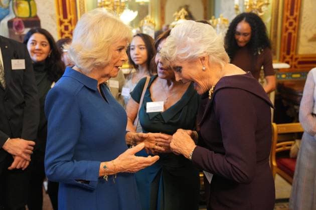 . 12 11 2025. London, United Kingdom. Queen Camilla with Arlene Phillips and Angela Rippon at a reception for the English National Ballet to celebrate the company s 75th anniversary at Buckingham Palace in London.  xPoolx xi-Imagesx IIM-26373-0020