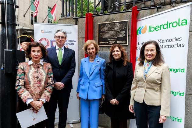 12-11-2025 USA Queen Sofia of Spain attended the memorial of Diego de Gardoqui, Spains first ambassador to the United States (1784-1789), organized by the Queen Sofia Spanish Institute in New York. Â  Copyright: xPPEx