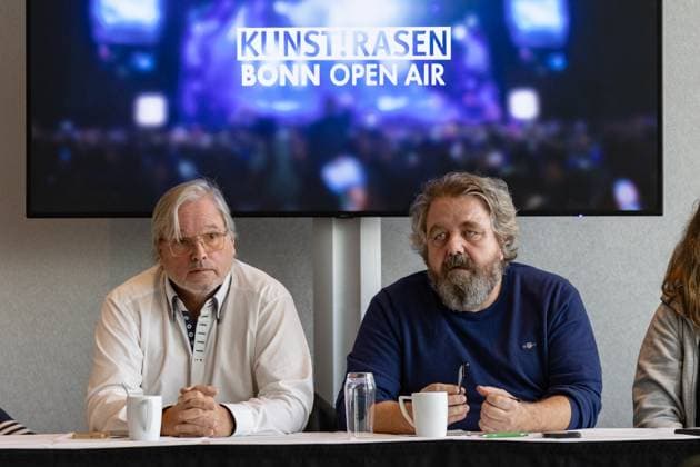 Press conference on the Art Lawn Open Air Season 2026 in Bonn Ernst Ludwig HARTZ ELH Promotion , and Martin J NÖTZEL Art Lawn Bonn Press conference on the Art Lawn Bonn Open Air Season 2026 at the Bonn Marriott Hotel The program of over 20 open air concerts in July and August as well as concepts and highli Copyright: xBonn.digitalx xMarcxJohnx