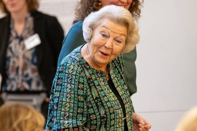 13-11-2025 Amsterdam Princess Beatrix attended a photo exhibition, featuring a series of portraits of women from Kenya and Indonesia, taken by photographer Sacha de Boer, to mark the centenary of the development organization Simavi at the Rijksmuseum in Amsterdam. Â  Copyright: xPPEx