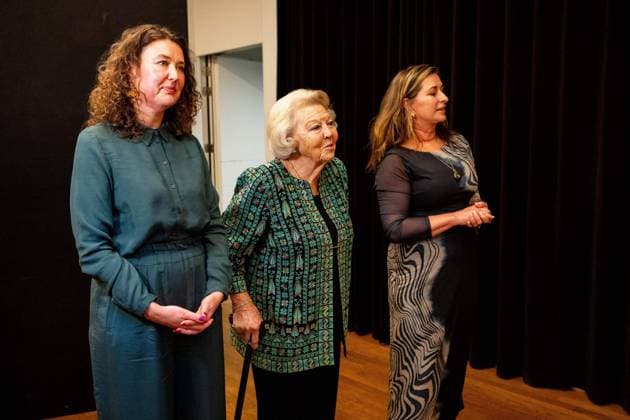 Princess Beatrix Opening a Photo Exhibition - Amsterdam Princess Beatrix opens a photo exhibition at the Rijksmuseum in Amsterdam to mark the centenary of the development organization Simavi. Amsterdam, Netherlands on November 13, 2025. Photo by NLBeeld Bruno Press ABACAPRESS.COM Amsterdam Netherlands  Copyright: xBrunoxPress ABACAx