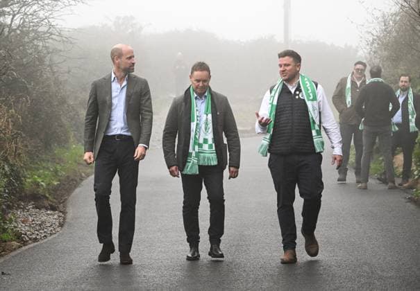 The Prince Of Wales Opens New Road At Mousehole Football Club Prince William, Prince of Wales, Duke of Cornwall (L) speaks with members of the consortium who built the new road, during his visit to Mousehole AFC, where he opened a new access road to the club s ground and facilities on November 13, 2025 in Mousehole, England., Credit:Avalon.red Avalon United Kingdom, England, Mousehole  Copyright: xAvalon.redx xAvalonx 1052257757