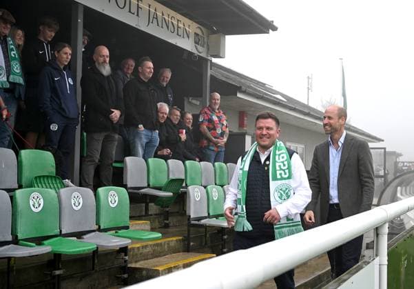 The Prince Of Wales Opens New Road At Mousehole Football Club Prince William, Prince of Wales, Duke of Cornwall (R) smiles as he walks in the stand during his visit to Mousehole AFC, where he opened a new access road to the club s ground and facilities on November 13, 2025 in Mousehole, England., Credit:Avalon.red Avalon United Kingdom, England, Mousehole  Copyright: xAvalon.redx xAvalonx 1052257899